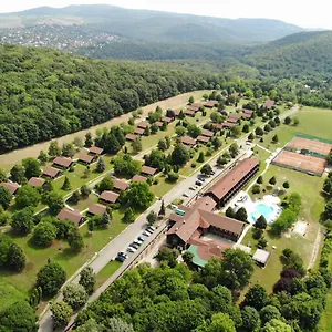 Otel Petnehazy